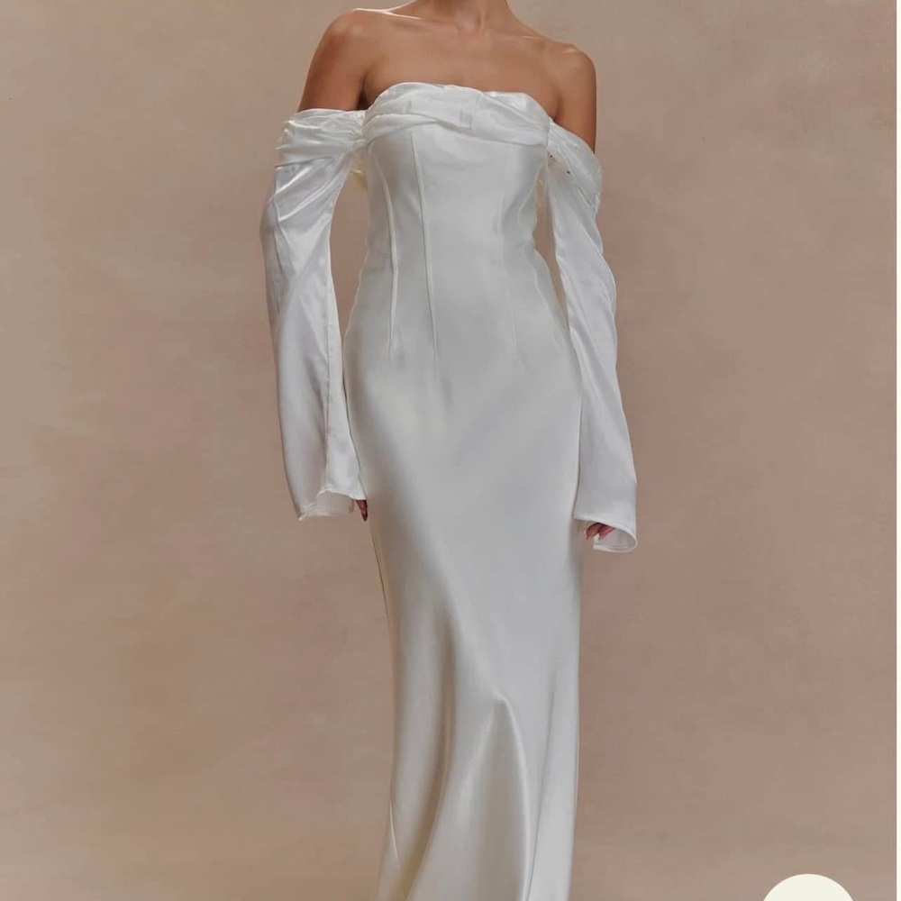 Meshki Off-Shoulder White Maxi Dress